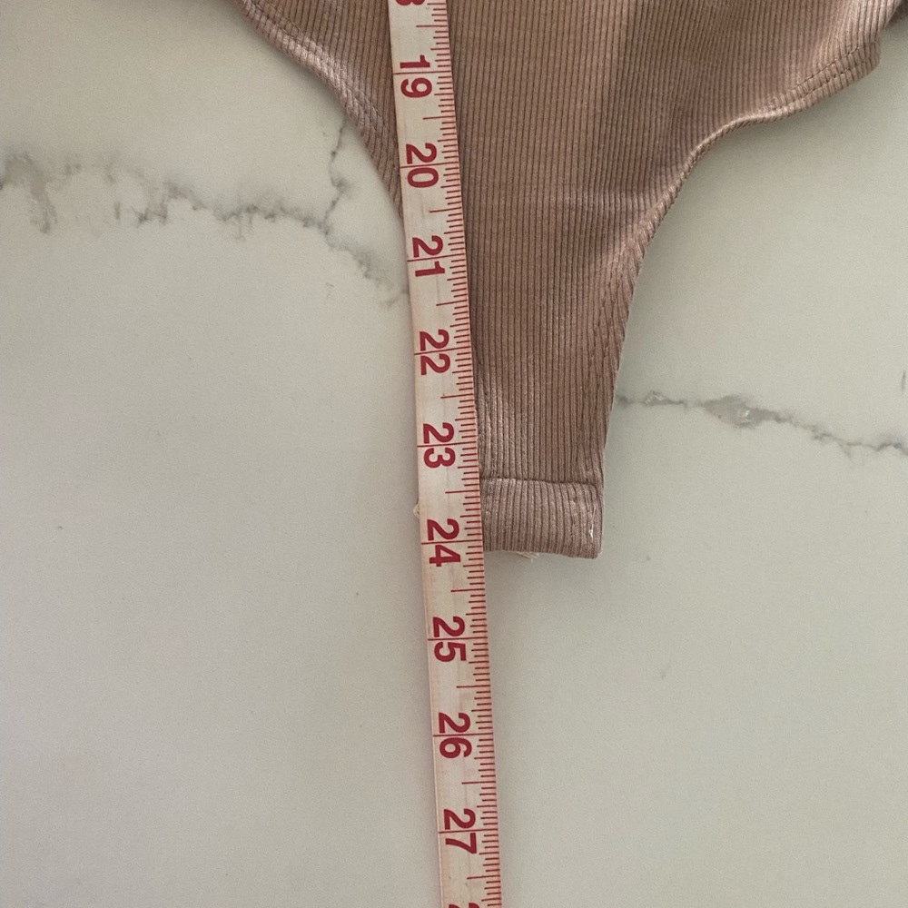 House of Harlow x Revolve Bodysuit Size Small - Picture 5 of 8
